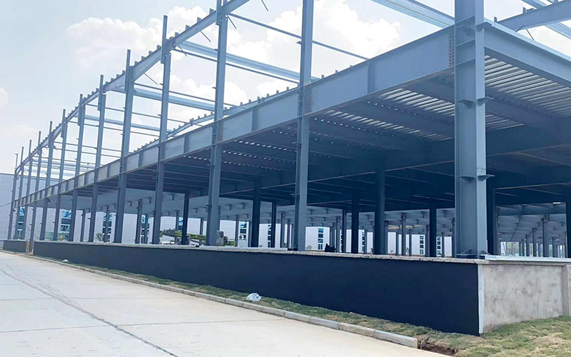 大型鋼結(jié)構(gòu)廠房 大型鋼結(jié)構(gòu)廠房